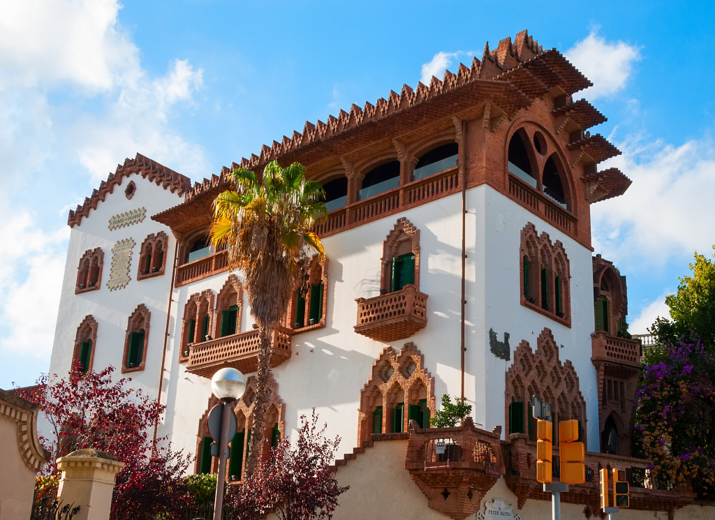 House of Antoni Gaudi, Barcelona, Spain jigsaw puzzle in Street View puzzles on TheJigsawPuzzles.com