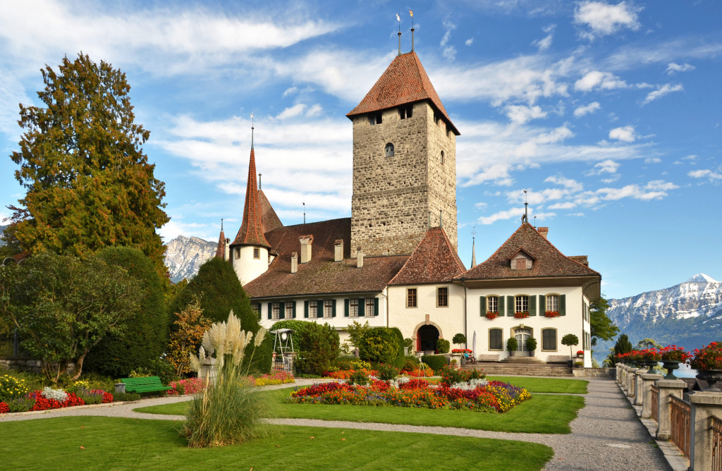 Spiez Castle, Switzerland jigsaw puzzle in Castles puzzles on TheJigsawPuzzles.com