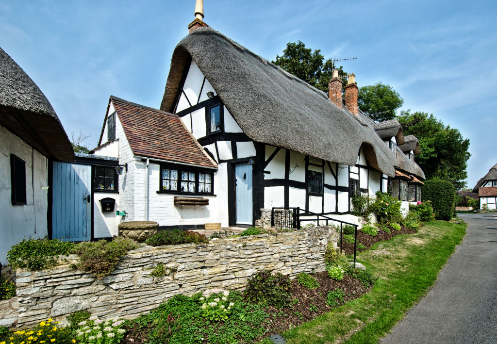 English Village Cottage jigsaw puzzle in Street View puzzles on TheJigsawPuzzles.com