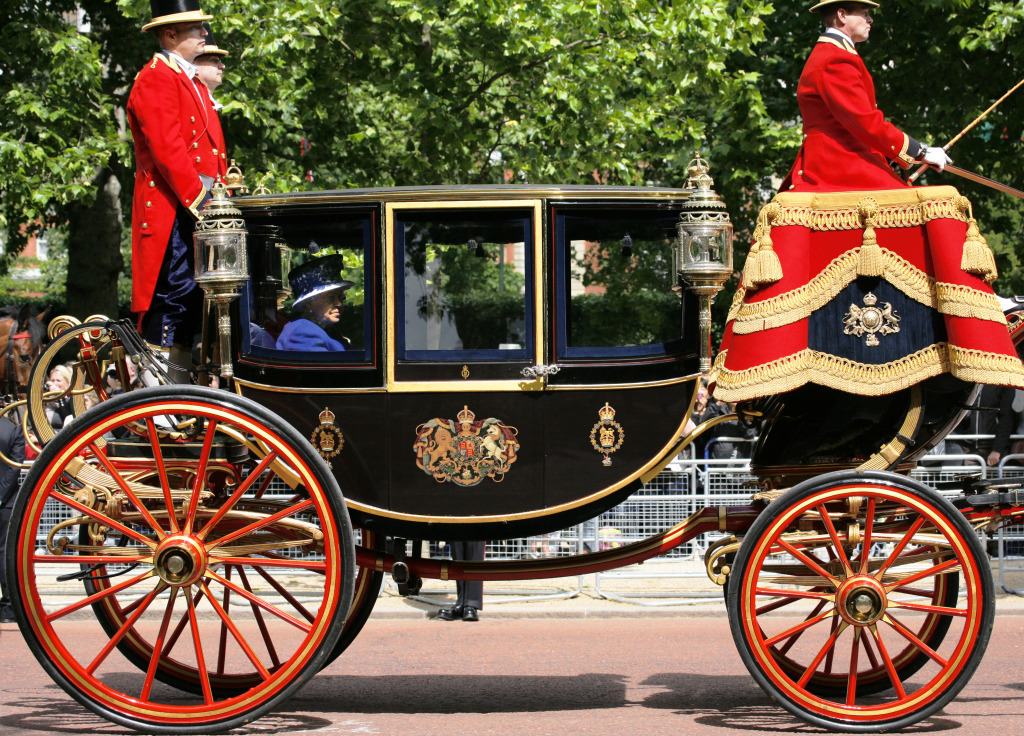 Queen Elizabeth II Birthday Parade jigsaw puzzle in Puzzle of the Day puzzles on TheJigsawPuzzles.com