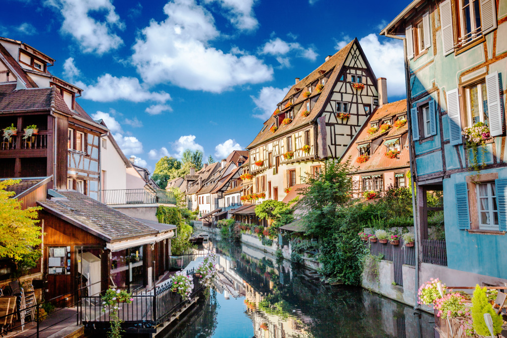 Town of Colmar, France jigsaw puzzle in Puzzle of the Day puzzles on TheJigsawPuzzles.com