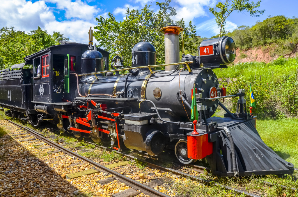 Old May Smoke Train, Tiradentes, Brazil jigsaw puzzle in Puzzle of the Day puzzles on TheJigsawPuzzles.com