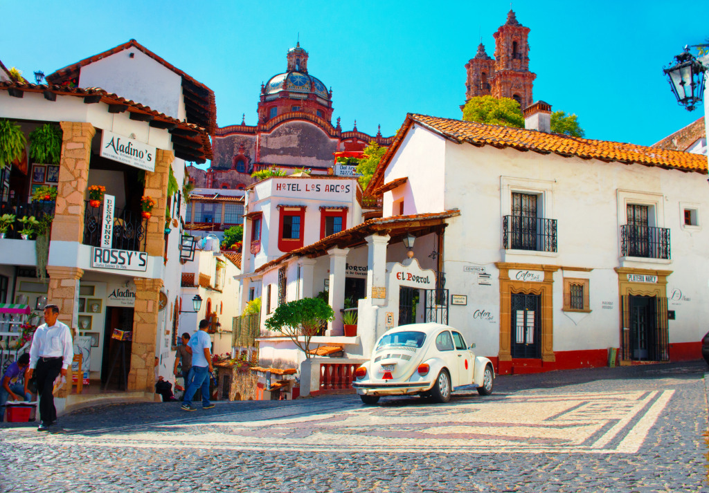 Cathedral of Taxco, Mexico jigsaw puzzle in Puzzle of the Day puzzles on TheJigsawPuzzles.com