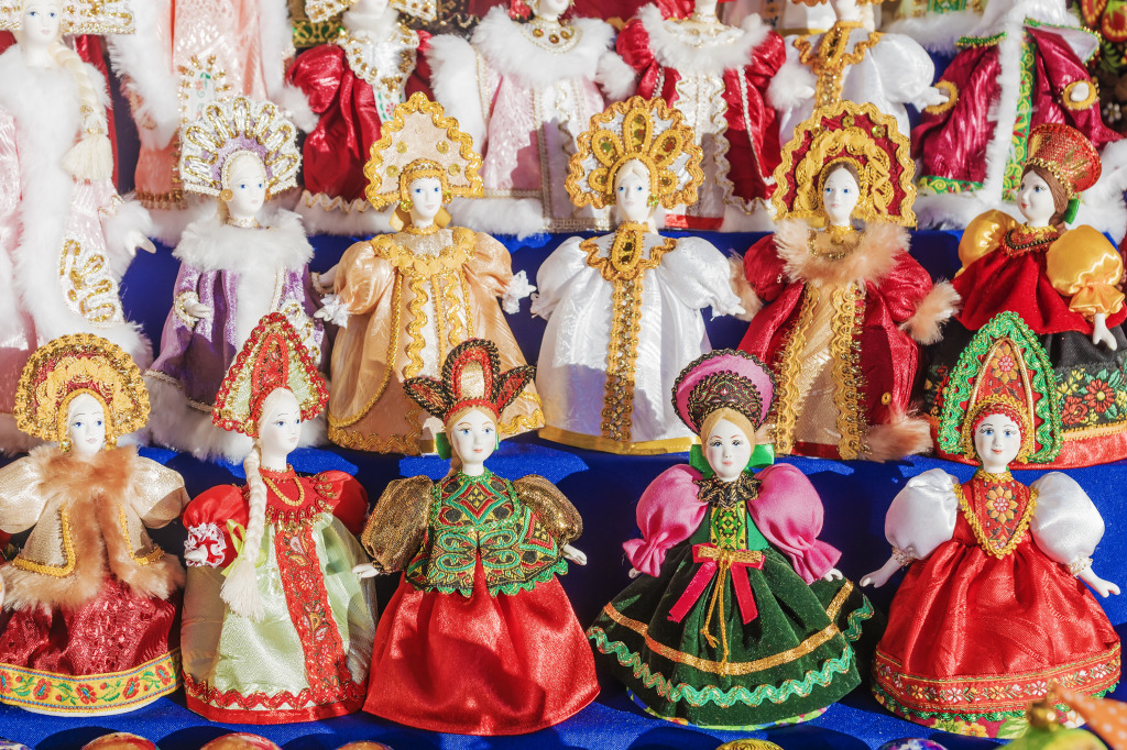 Russian Souvenir Dolls jigsaw puzzle in Handmade puzzles on TheJigsawPuzzles.com