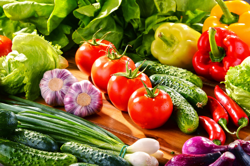 Fresh Organic Vegetables jigsaw puzzle in Puzzle of the Day puzzles on TheJigsawPuzzles.com