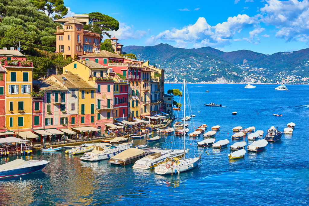 Old Town of Portofino, Italy jigsaw puzzle in Great Sightings puzzles on TheJigsawPuzzles.com