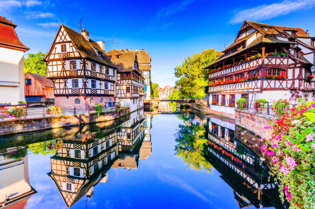 Strasbourg, Alsace, France jigsaw puzzle in Puzzle of the Day puzzles on TheJigsawPuzzles.com