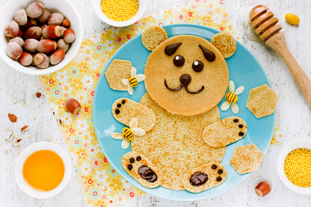 Bear Pancakes with Honey and Nuts jigsaw puzzle in Food & Bakery puzzles on TheJigsawPuzzles.com