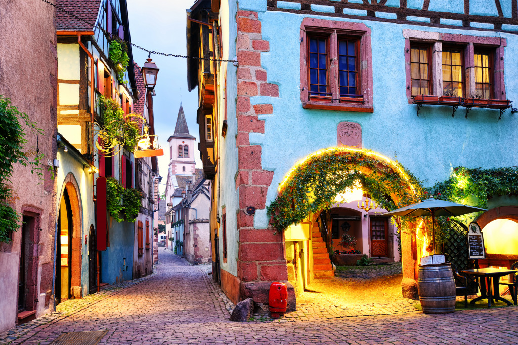 Riquewihr Village, Alsatian Wine Route, France jigsaw puzzle in Street View puzzles on TheJigsawPuzzles.com