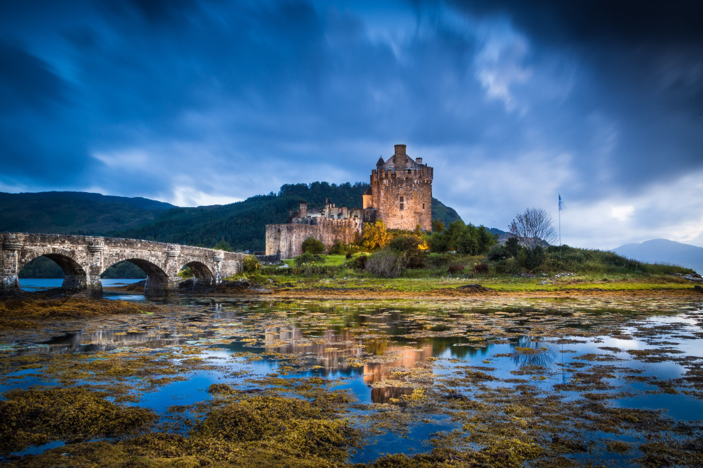 Eilean Donan Castle, Scotland jigsaw puzzle in Castles puzzles on TheJigsawPuzzles.com