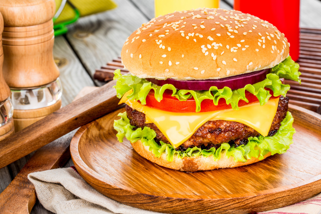 Cheeseburger jigsaw puzzle in Food & Bakery puzzles on TheJigsawPuzzles.com