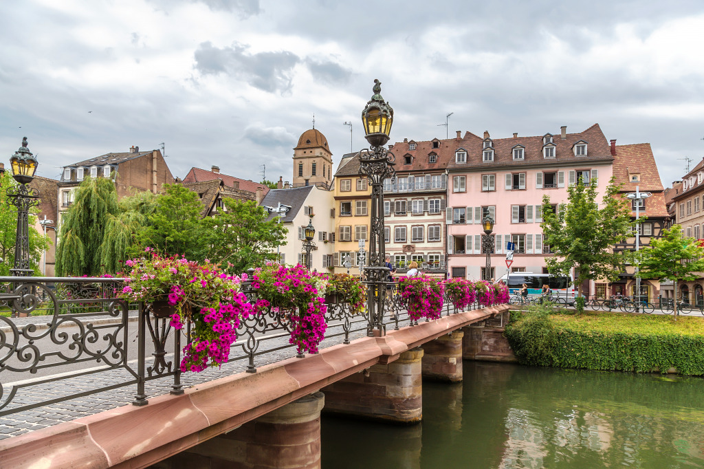 Strasbourg, France jigsaw puzzle in Bridges puzzles on TheJigsawPuzzles.com