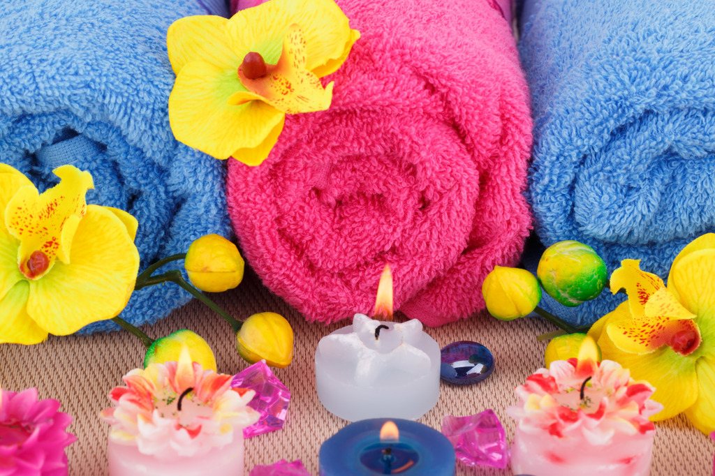 Spa Set With Towels and Candles jigsaw puzzle in Macro puzzles on TheJigsawPuzzles.com