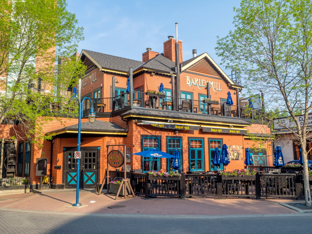 Barley Mill Pub, Calgary, Canada jigsaw puzzle in Street View puzzles on TheJigsawPuzzles.com