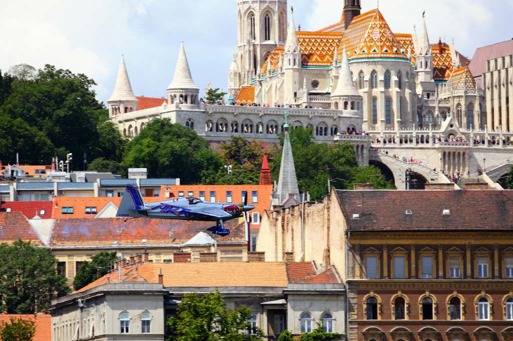 Air Show in Budapest, Hungary jigsaw puzzle in Aviation puzzles on TheJigsawPuzzles.com