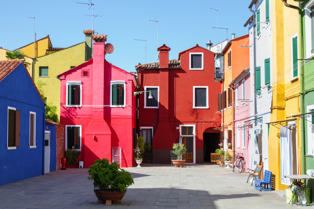 Burano Island, Venice jigsaw puzzle in Street View puzzles on TheJigsawPuzzles.com