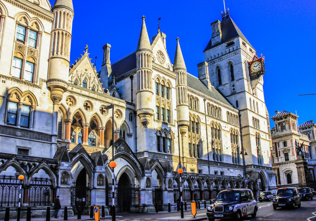 Royal Courts of Justice, London jigsaw puzzle in Street View puzzles on TheJigsawPuzzles.com