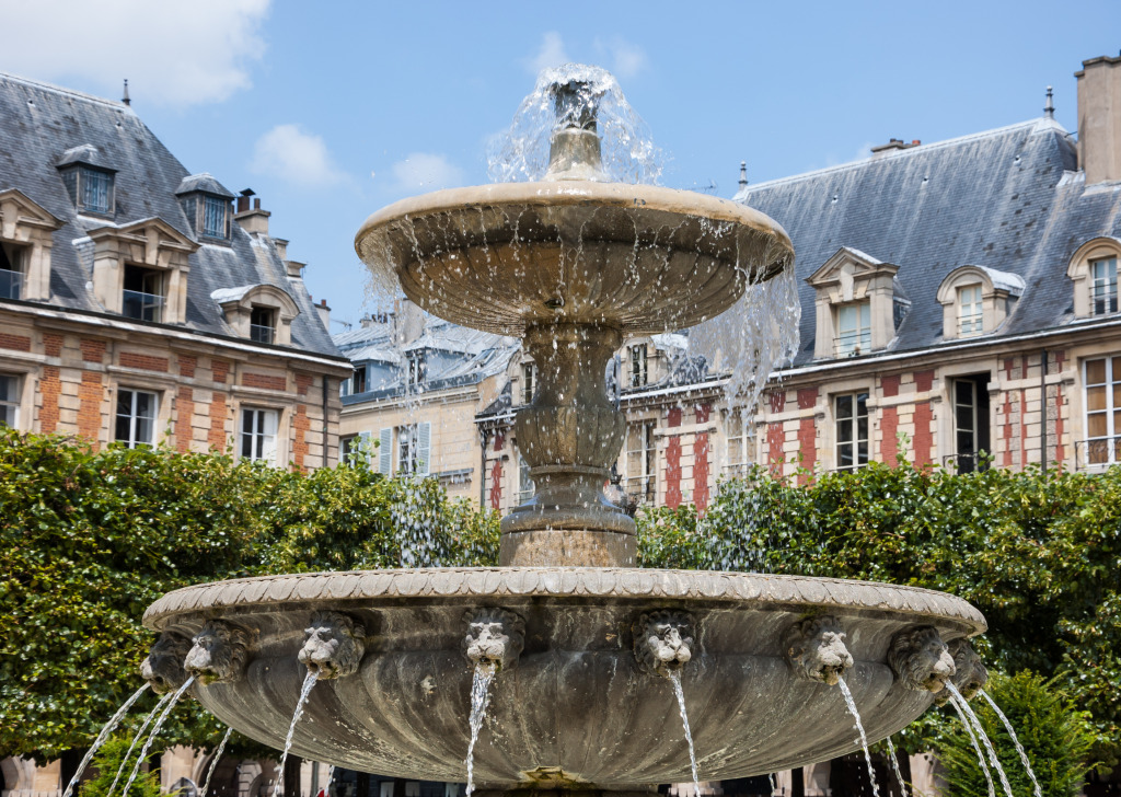 Place Des Vosges, Paris jigsaw puzzle in Waterfalls puzzles on TheJigsawPuzzles.com