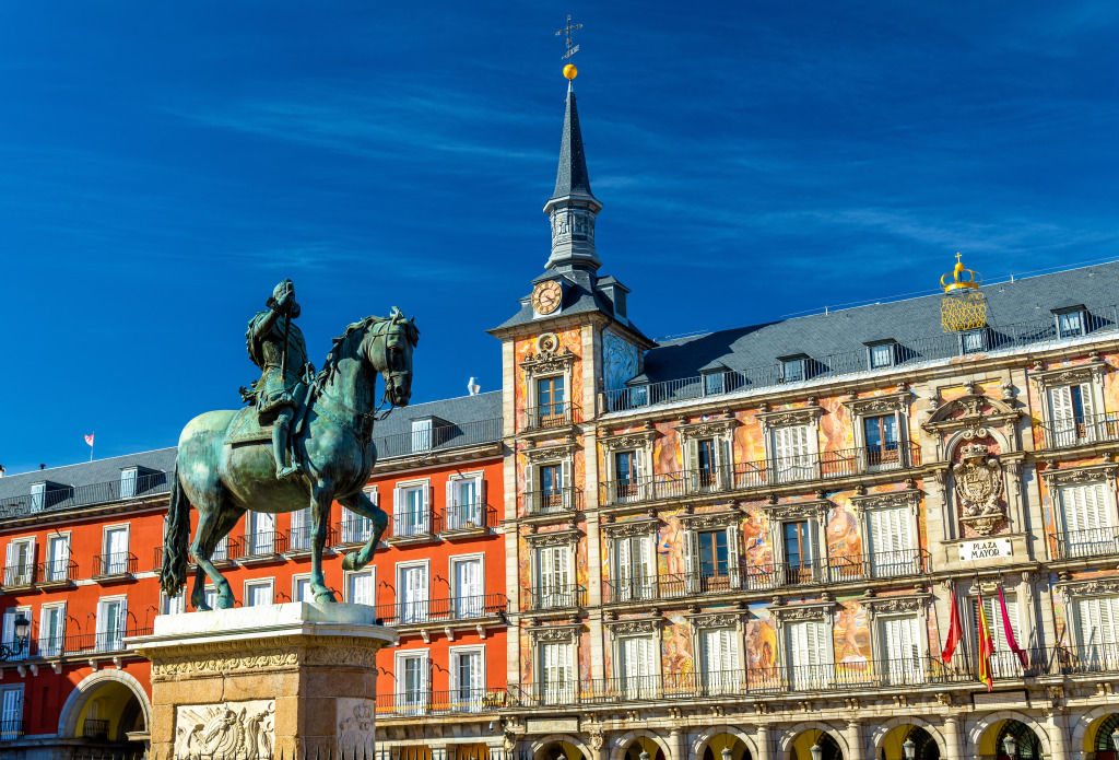 Plaza Mayor in Madrid, Spain jigsaw puzzle in Castles puzzles on TheJigsawPuzzles.com