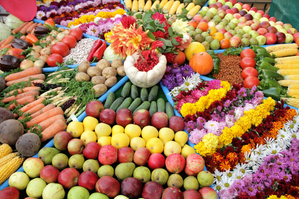 Vegetables at the Market jigsaw puzzle in Fruits & Veggies puzzles on TheJigsawPuzzles.com