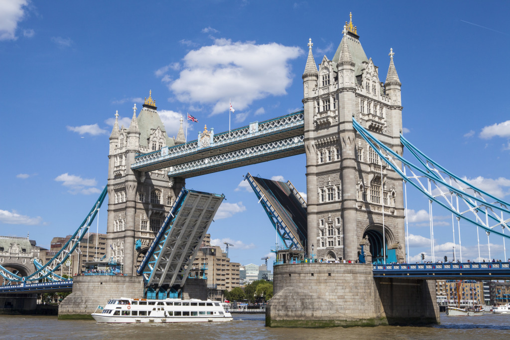 Tower Bridge, London, UK jigsaw puzzle in Bridges puzzles on TheJigsawPuzzles.com