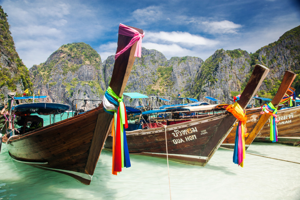 Ko Phi Phi, Thailand jigsaw puzzle in Great Sightings puzzles on TheJigsawPuzzles.com
