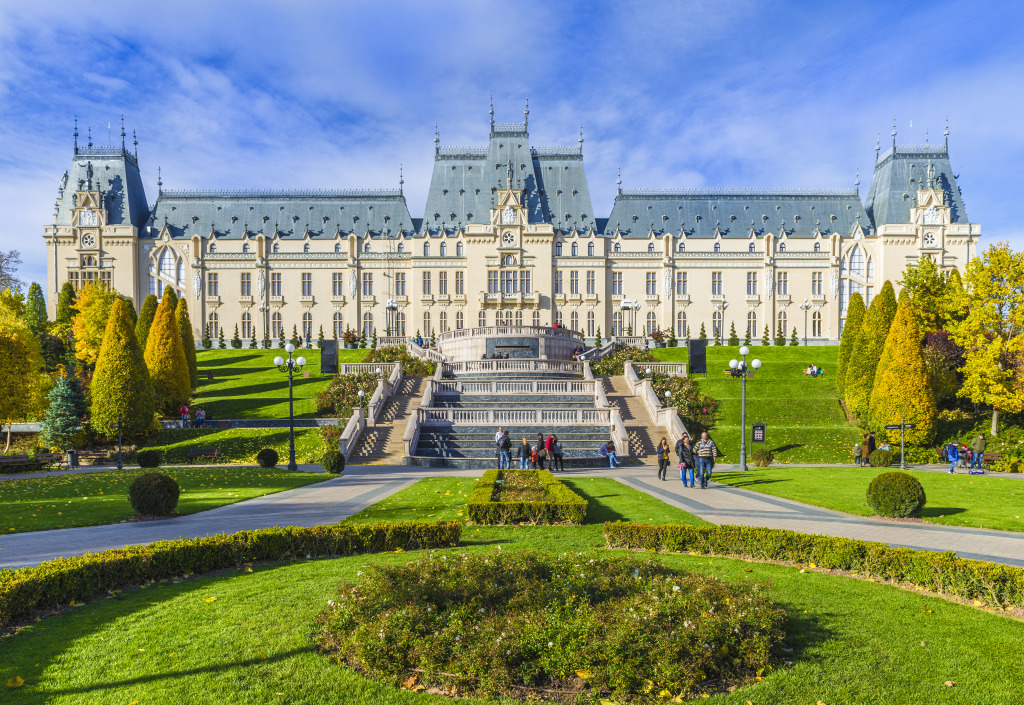 Iasi Town, Romania jigsaw puzzle in Castles puzzles on TheJigsawPuzzles.com