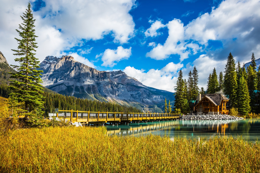 Bridge over Emerald Lake, Yoho NP, Canada jigsaw puzzle in Bridges puzzles on TheJigsawPuzzles.com