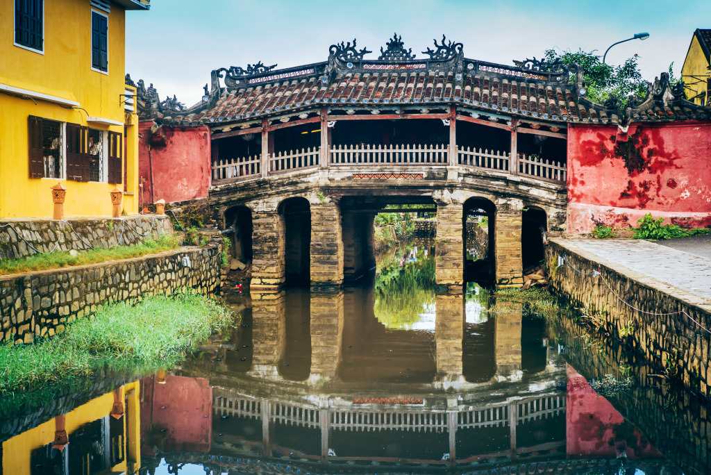 Japanese Bridge in Hoi An, Vietnam jigsaw puzzle in Bridges puzzles on TheJigsawPuzzles.com