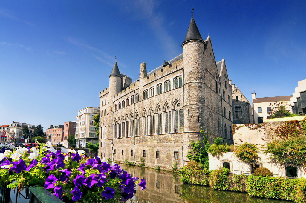 Geeraard de Duivelsteen, Ghent, Belgium jigsaw puzzle in Castles puzzles on TheJigsawPuzzles.com