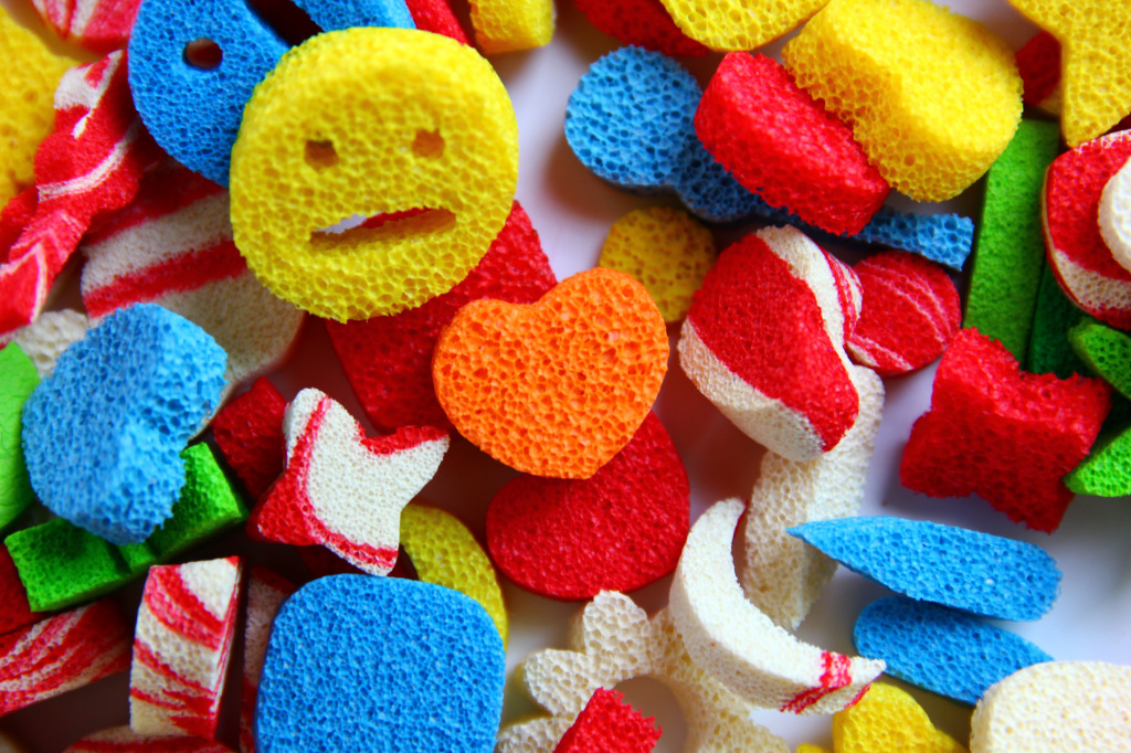 Colorful Sponges jigsaw puzzle in Macro puzzles on TheJigsawPuzzles.com