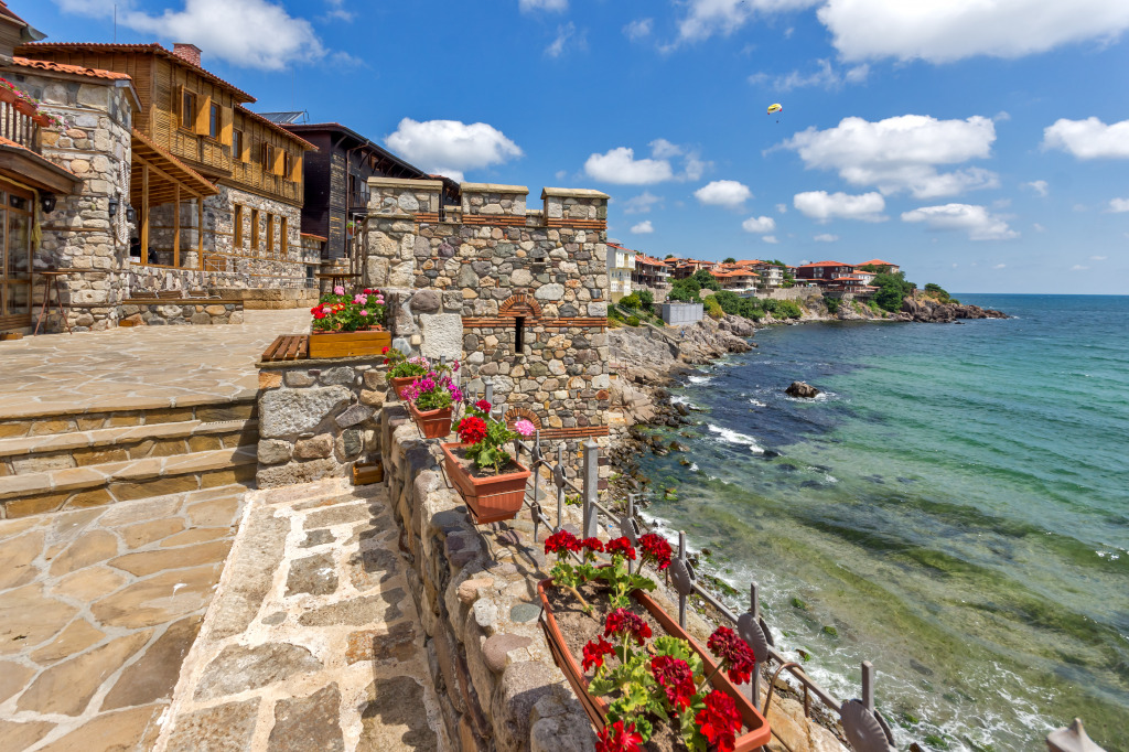 Old Town of Sozopol, Bulgaria jigsaw puzzle in Castles puzzles on TheJigsawPuzzles.com