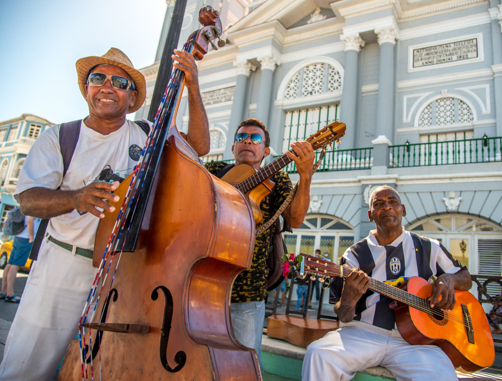 Street Band in Santiago de Cuba jigsaw puzzle in People puzzles on TheJigsawPuzzles.com