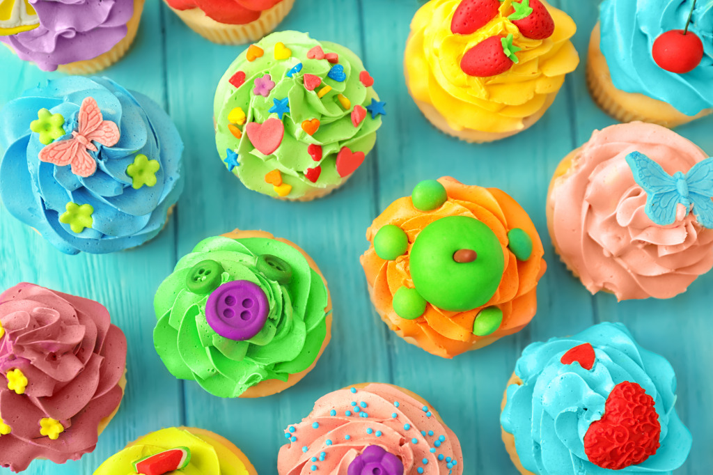 Colorful Cupcakes jigsaw puzzle in Macro puzzles on TheJigsawPuzzles.com