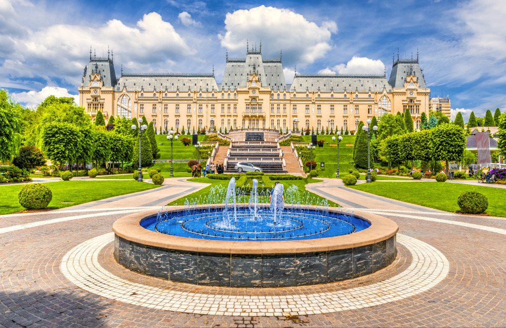 Cultural Palace in Iasi, Romania jigsaw puzzle in Puzzle of the Day puzzles on TheJigsawPuzzles.com