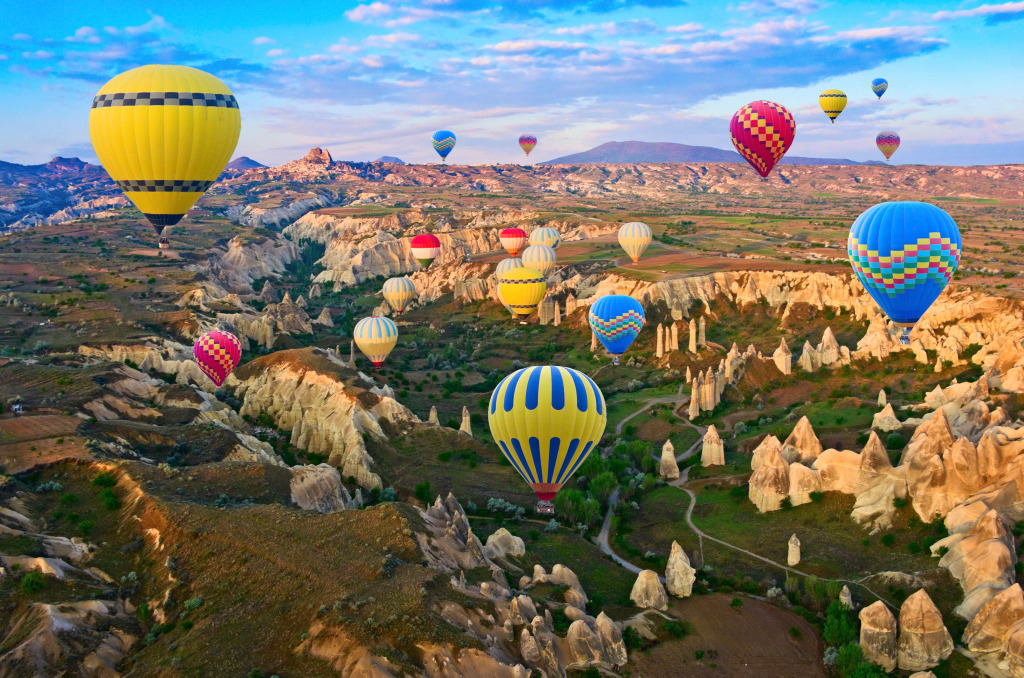Hot Air Balloons over Cappadocia, Turkey jigsaw puzzle in Aviation puzzles on TheJigsawPuzzles.com