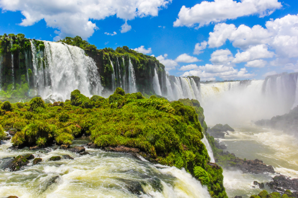 Iguazu Falls, Brazil jigsaw puzzle in Waterfalls puzzles on TheJigsawPuzzles.com