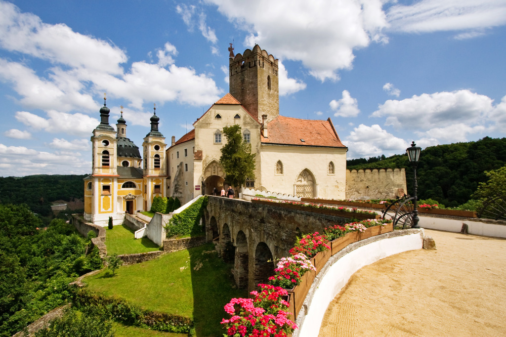 Castle Vranov Nad Dyji, Czech Republic jigsaw puzzle in Castles puzzles on TheJigsawPuzzles.com