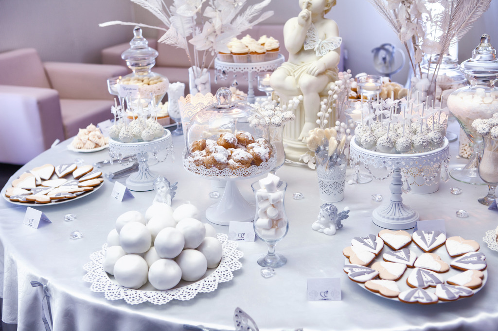 Wedding Dessert Table jigsaw puzzle in Food & Bakery puzzles on TheJigsawPuzzles.com