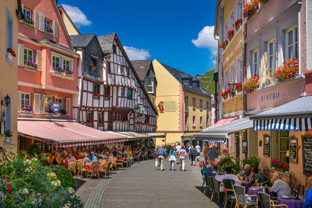 Bernkastel-Kues, Germany jigsaw puzzle in Street View puzzles on TheJigsawPuzzles.com