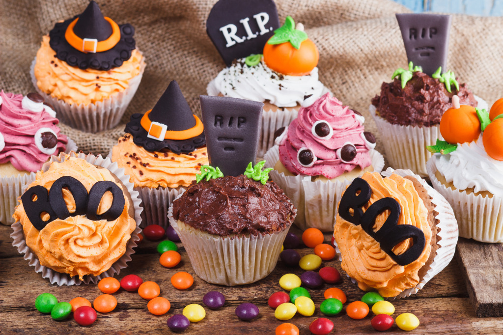 Halloween Cupcakes jigsaw puzzle in Halloween puzzles on TheJigsawPuzzles.com