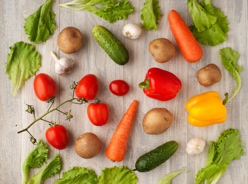 Vegetables on a Wooden Table jigsaw puzzle in Fruits & Veggies puzzles on TheJigsawPuzzles.com