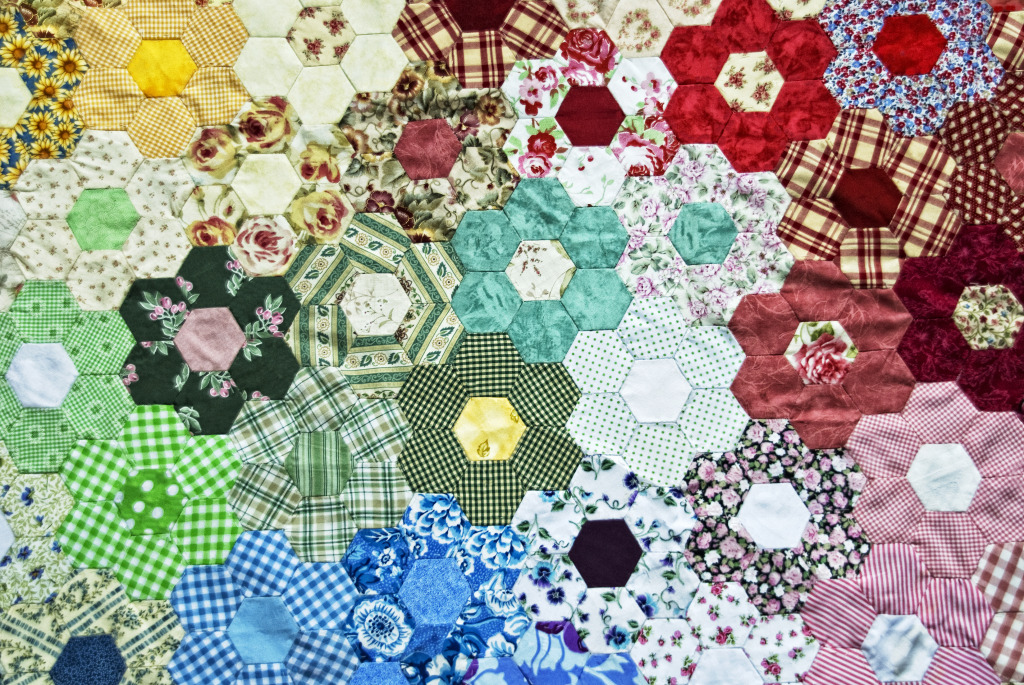 Patchwork Quilt jigsaw puzzle in Handmade puzzles on TheJigsawPuzzles.com