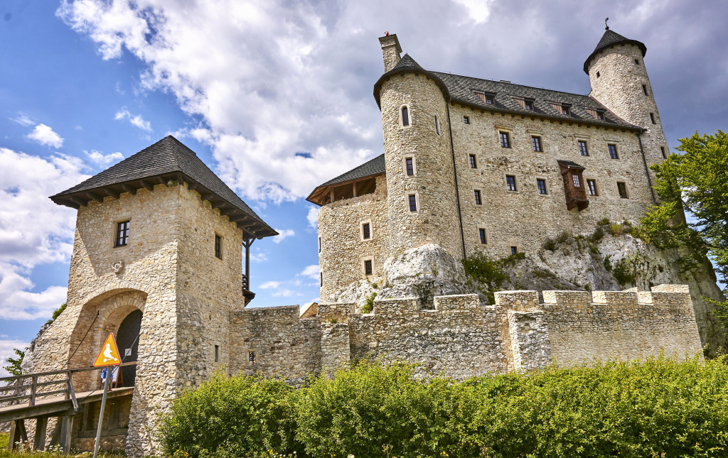 Bobolice Castle, Poland jigsaw puzzle in Castles puzzles on TheJigsawPuzzles.com