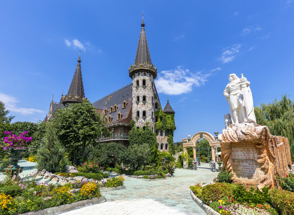 The Castle of Ravadinovo, Bulgaria jigsaw puzzle in Castles puzzles on TheJigsawPuzzles.com