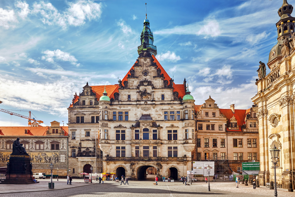 Dresden, Royal Palace, Germany jigsaw puzzle in Castles puzzles on TheJigsawPuzzles.com