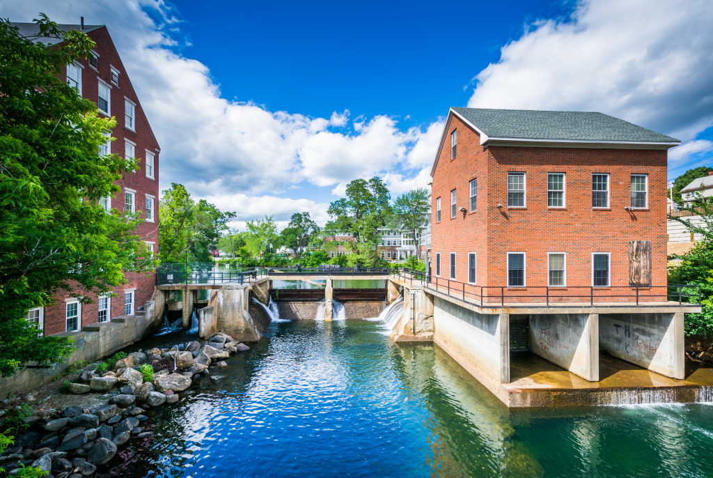 Winnipesaukee River, Laconia, New Hampshire jigsaw puzzle in Waterfalls puzzles on TheJigsawPuzzles.com