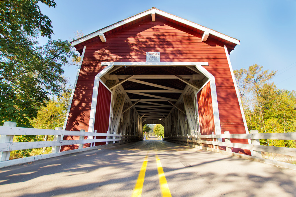 Shimanek Covered Bridge, Oregon jigsaw puzzle in Bridges puzzles on TheJigsawPuzzles.com