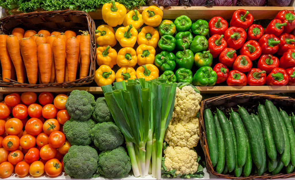 Vegetable at the Market jigsaw puzzle in Fruits & Veggies puzzles on TheJigsawPuzzles.com