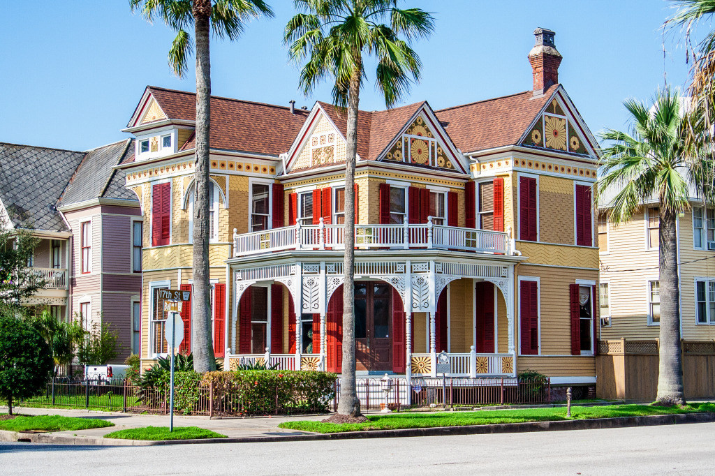 Historic Home In Galveston TX jigsaw puzzle in Street View puzzles on TheJigsawPuzzles.com